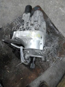 Transfer Case Single Speed Manual Transmission 1.4L Fits 15-18 RENEGADE 2750641 - Picture 1 of 12