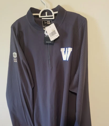 Blue Bombers CFL pullover Men's XL New With Tags Cover