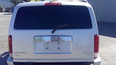 07 08 09 10 11 Tapa maletero Dodge Nitro CÓDIGO = PS2 Foto 1 de 3