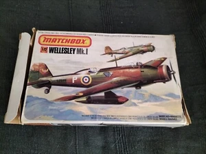 Vickers Wellesley Mk.I - Matchbox PK123. Box is damaged. Kit complete, unstarted - Foto 1 di 10