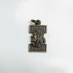 Um 1920 Illini Union University of Illinois Urbana - Kampagne Anhänger Charm - Bild 1 von 3