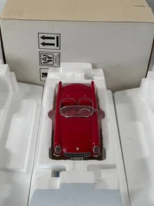 FRANKLIN MINT 1954 CHEVROLET CORVETTE 1/24 SCALE RED - Picture 1 of 24