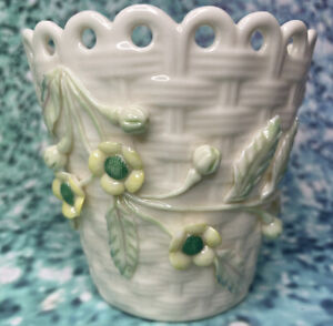 Vintage Belleek Irish Trinket Bowl Raised Flower Basket 