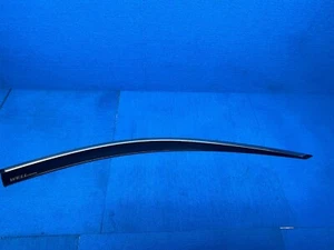 2016-2022 BUICK ENVISION WELLVISORS RIGHT SIDE WINDOW DEFLECTOR WITH SILVER TRIM - Foto 1 di 3