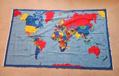 Mapa del mundo 1999 Fabric Traditions 58 X 35 pulgadas Foto 1 de 4