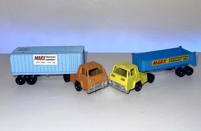 (2) Caminhões vintage Marx de metal fundido - Semi com reboque e caminhão basculante - Imagem 1 de 4