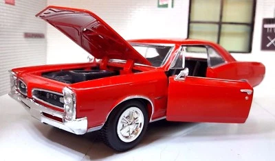 Pontiac GTO Hardtop Red 1966 V8 New Ray 71853 G LGB 1:24 Scale Diecast Model Car - Image 1 of 4