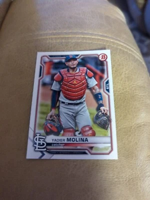 Bowman Yadier Molina 2021 #42 Cardenales de San Luis Foto 1 de 2