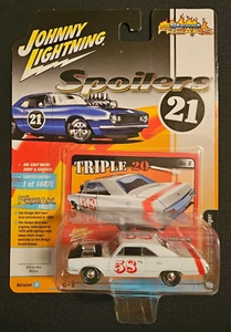 2021 Johnny Lighting 1970 Dodge Dart Swinger! Mit Triple 20 Sammelkarten - Bild 1 von 2