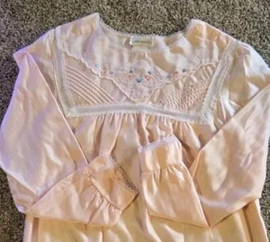 Vtg Sears Contemporary  Pink Lace Embroidered Hearts Nightgown Sleep  Med - Picture 1 of 12