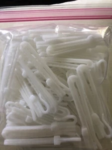 50 PCS Plastic Curtain Hooks Adjustable Pinch Pleat Hooks W/ Ratchet - Picture 1 of 3