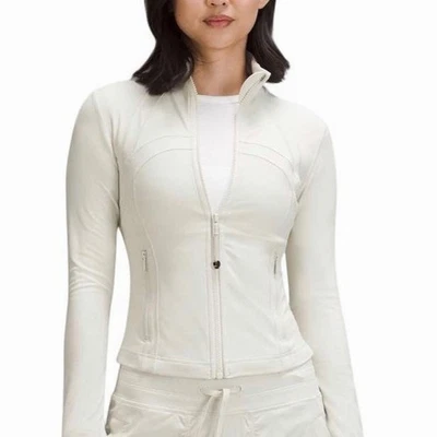 Chaqueta Recortada Lululemon Define Nulu Marfil Claro/Crema Talla 4 Foto 1 de 4