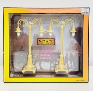 MTH RailKing No 54 Cream 1930s Era 2 Lamp Post Set 30-1096 New Open Box - Picture 1 of 6