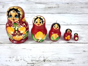 Vintage Handpainted Russian Wooden Matryoshka Stacking Nesting Dolls Set of 5  - Picture 1 of 8
