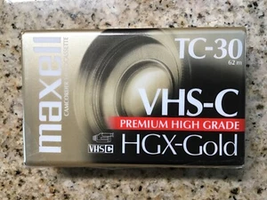 MAXELL TC-30 VHS-C HGX-GOLD - BLANK TAPE - Picture 1 of 3