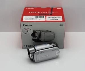CANON LEGRIA FS19 CAMCORDER BOXED 8GB FLASH MEMORY / CARD DIGITAL VIDEO CAMERA - Picture 1 of 4