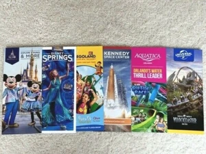 6 NEW 2022 DISNEY WORLD UNIVERSAL LEGOLAND GUIDES BROCHURES VACATION PLANNING - Picture 1 of 2