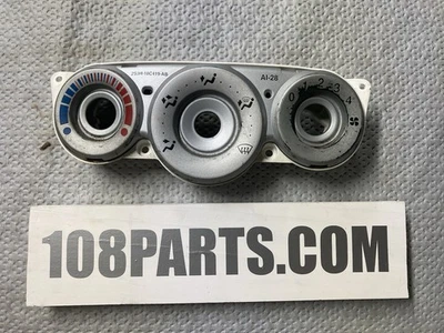 2002 2003 2004 FORD FOCUS SVT SILVER HVAC DIAL CONTROL BEZEL CENTER DASH HEAT AC - Image 1 of 4