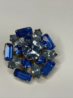 Vintage Blue Rhinestone Brooch Pin Jewelry - Image 1 of 4