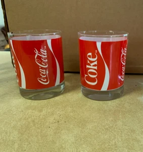 De colección NUEVO Coca-Cola Coca-Cola Libbey 12 OZ Clásico ROJO Logo Rocks Vasos - Juego de 2 - Imagen 1 de 2