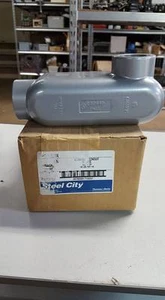 BOX OF 2 THOMAS & BETTS LL114 1-1/4" CONDUIT BODY  W6 - Picture 1 of 1