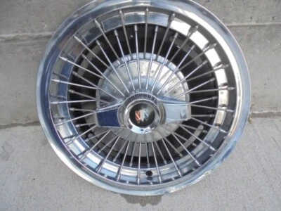 65 66 67 Buick Lesabre Tapacubos Llanta Tapacubos 15" CABLE 1001 OEM SPINNER Foto 1 de 4