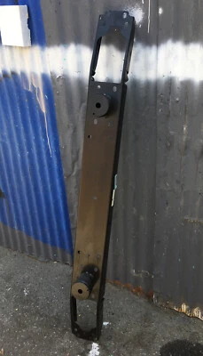 2018 2019 年 2020 年 JEEP WRANGLER FRONT BUMPER BEAM REINFORCEMENT — 第 1/4 张图片