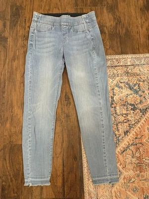 6 NYDJ Curves 360 Sculpt Ankle Blue jeans Euc Pristine - Image 1 of 3
