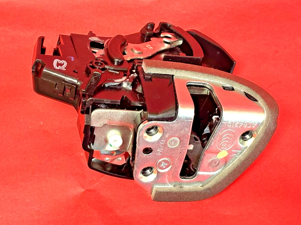 Actuador de cerradura de puerta DLA-809 para Toyota Matrix 09-13 trasero derecho Foto 1 de 4