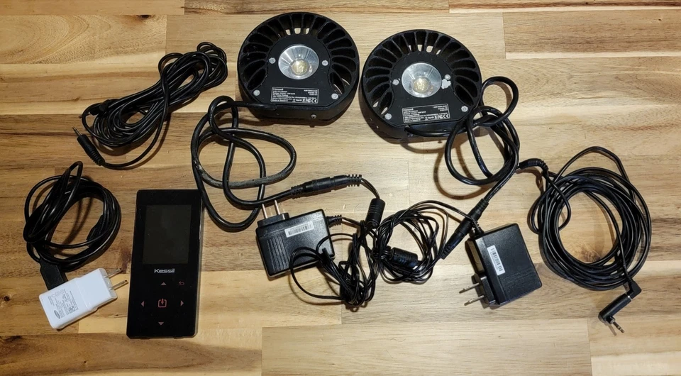 2x Kessil A80 Tuna Blue LED Lights & Spectral Controller  & Cable Bundle - Image 1 of 4