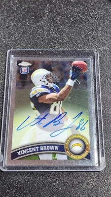 2011 Topps Chrome - Vincent Brown #42 Rookie Autographs (AU) - Image 1 of 2
