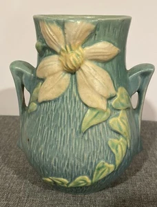 "Florero Roseville Pottery Blue Clematis 2 asas 103-6""" - Imagen 1 de 8