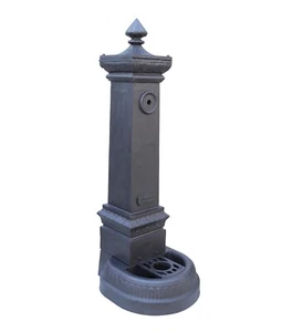 Fontana in ghisa da giardino parco pubblico Milano H125 da esterno colonna - Foto 1 di 5