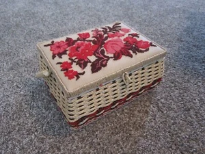 VINTAGE SEWING BOX WICKER RED ROSE FLORAL EMBROIDERED PADDED TOP SATIN LINED - Picture 1 of 13