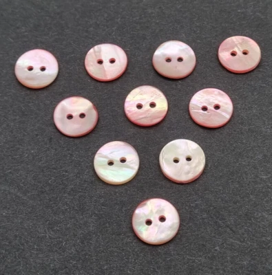 10 rosa Perlmutt 2-Loch-Knöpfe 11 mm / Mother-of-Pearl Button Bouton Nacre A3 - Bild 1 von 3