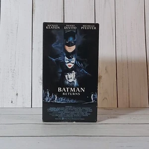 Batman Returns VHS Kassette 1992 Superheld Action Michael Keaton Michelle Pfeiffer - Bild 1 von 7