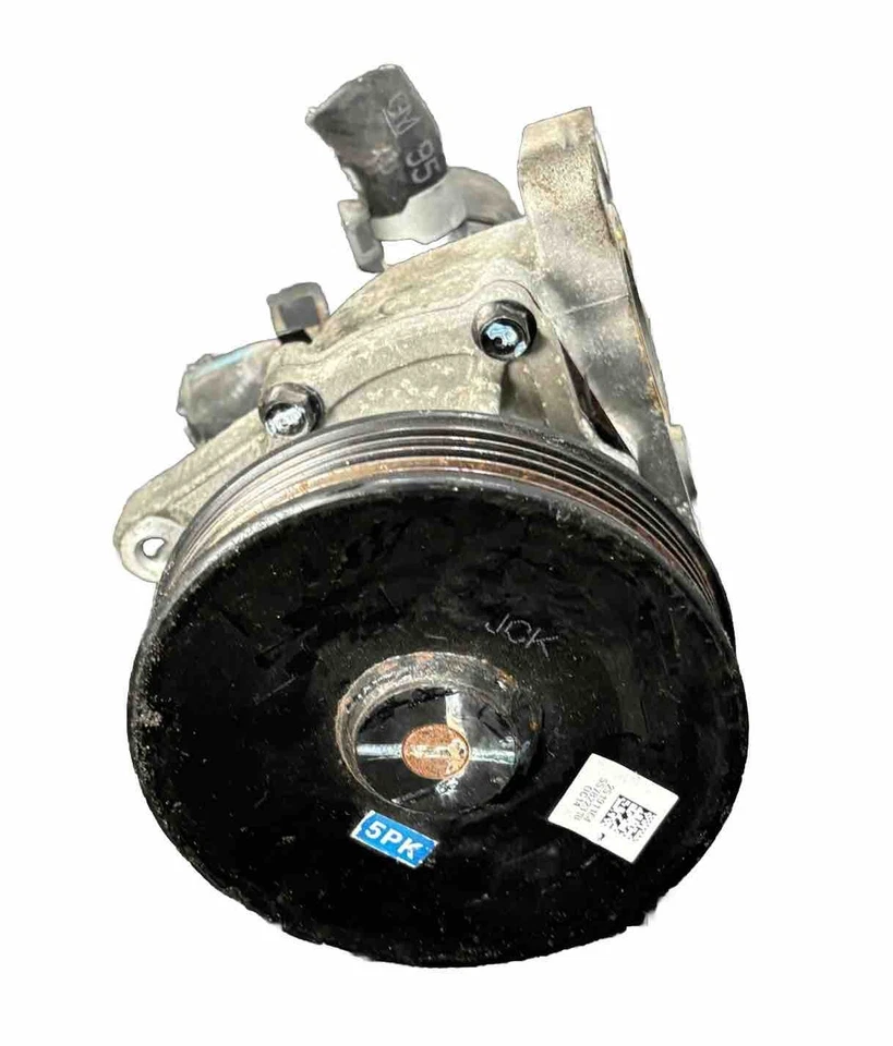 Chevrolet Spark 2014 bomba de agua 1,2 L 25191164 Foto 1 de 4