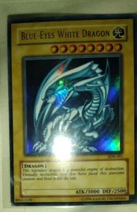 Blue-Eyes White Dragon SDK-001 ATK/3000 DEF/2500 Unlimited Edition Yu-Gi-Oh!Rare - Picture 1 of 12