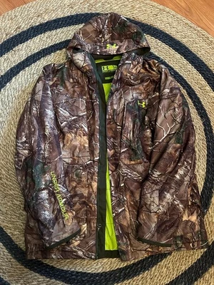 Under Armour Realtree Xtra Camo Gunpowder Hunting Jacket And Bibs Set-2XL,W40 - Image 1 of 4