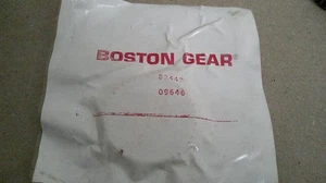 NEW OPEN BOX BOSTON S2442 (09646) SPUR GEAR, 42 T, 14-1/2 PA, 1/2" PLAIN BORE. - Picture 1 of 2