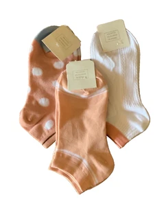 Girls 3 Pair Cotton Blend Ankle Socks Brand New w/Tag Multicolor Pairs Size 4-6 - Picture 1 of 8