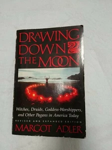 Drawing Down The Moon Margot Adler PB 1986 Witches Druids Pagans Deities - Picture 1 of 12