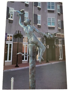 Estatua de marea alta Charles Cropper Parks Pier 21 Galveston Island Texas postal  - Imagen 1 de 2