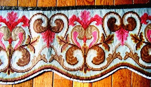 ANTIQUE valance cross stitch wool tapestry Victorian mono AM lined France 8.5ft - Picture 1 of 9