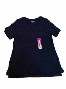 Eddie Bauer Women Short Sleeve V-Neck Small Tshirt Navy w/ side slits Brand New - Picture 1 of 4