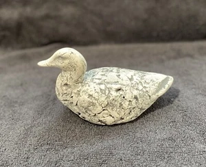 Pre Owned Stone Ash Shapes Of Clay Duck Series Figurine/Decoy By Stan Lagtwait - Picture 1 of 6