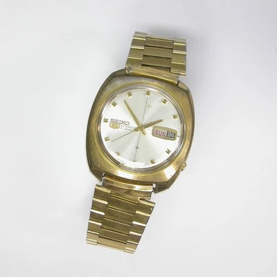 1960's Gents 21J GP 35MM Seiko 5  Automatic “Waterproof “ Watch - 6119-7080 - Image 1 of 3