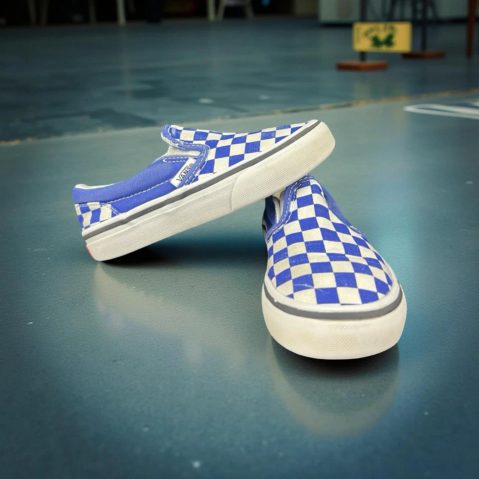 Usado en Excelente Condición Vans Clásico Zapatos de Skate a Cuadros Sin Cordones Azul Blanco Lona Niño Pequeño 10.5 Foto 1 de 4