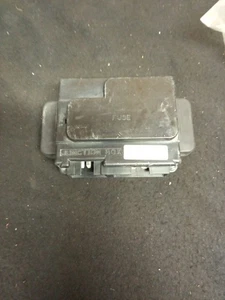 95 1995 Kawasaki Vulcan VN800 Junction Box Fuse Box 26021-1089 - Picture 1 of 5