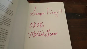 SIGNIERTE Geständnisse einer Militärfrau - Mollie Gross (2015, Hardcover) - Bild 1 von 3
